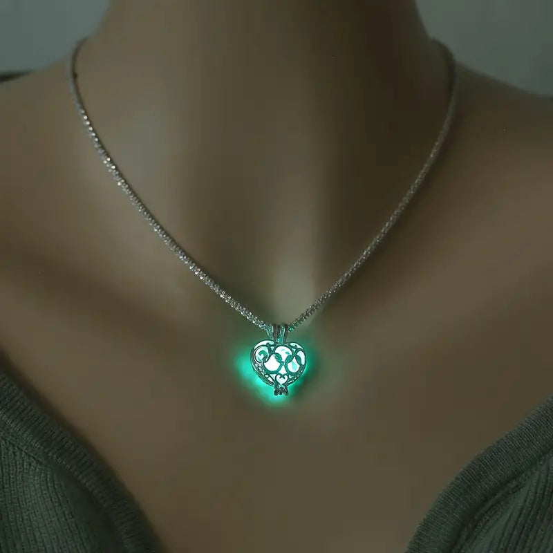 Nooxian Luminous Heart Necklace - H7462
