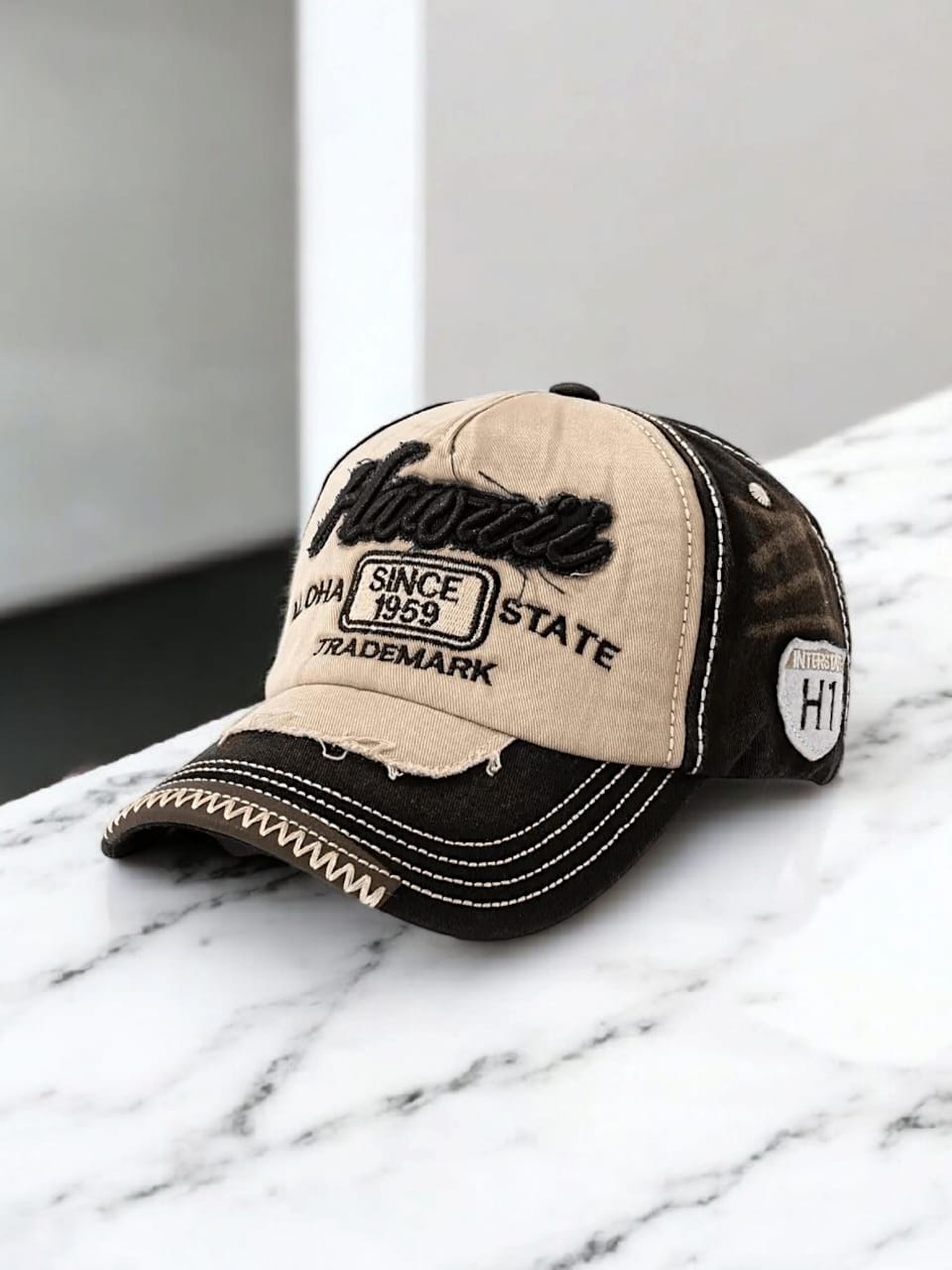 Two-Tone HAWAII Vintage Embroidered Cap - H5003
