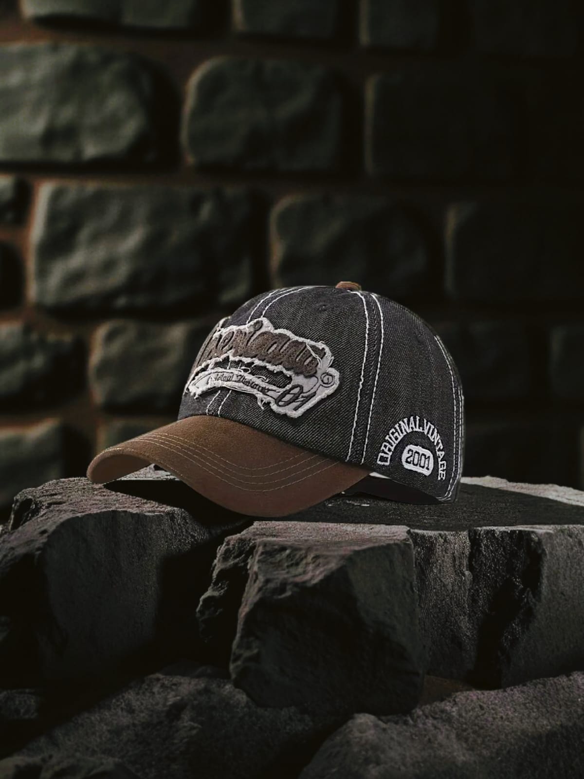 2001 Vintage Embroidered Baseball Cap Black 2
