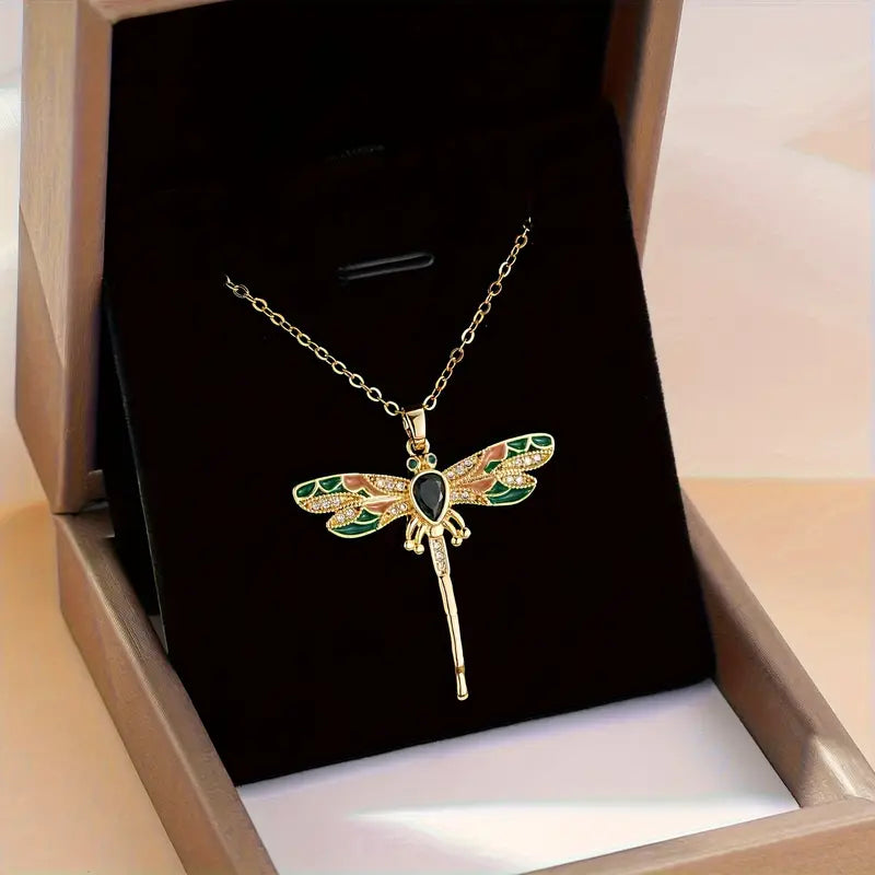 Dragonfly Pendant Necklace - H7460
