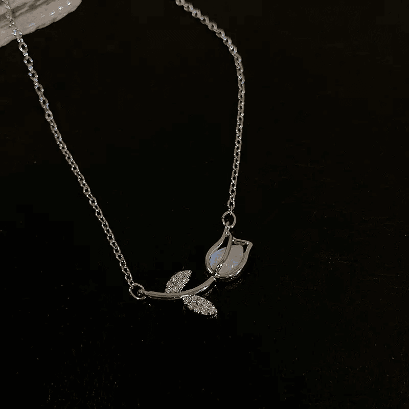 Elegant Tulip Necklace  8