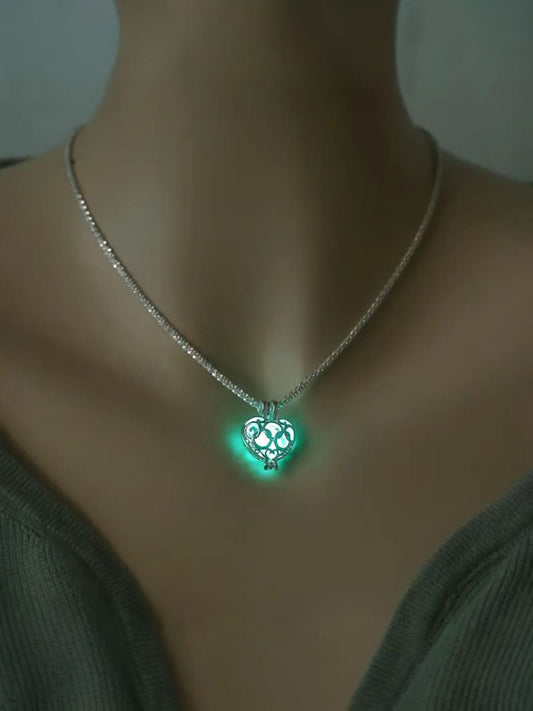 Nooxian Luminous Heart Necklace - H7462