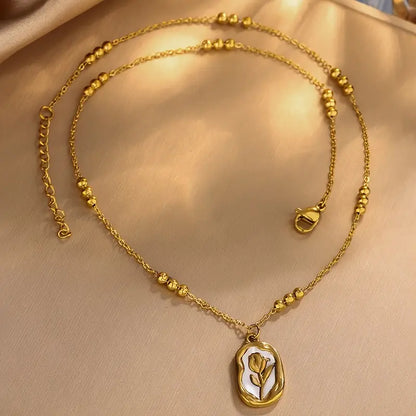 Vintage Rose Pendant